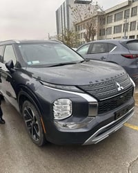 ميتسوبيشي أوتلاندر • ٢٠٢٤ • ١٨٠٠٠ كم