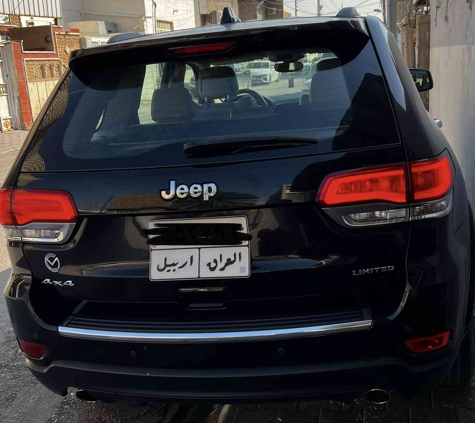 سلام عليكم
جيب ليمتد خليجي فول مواصفات موديل 2019 

السياره من هيه وزيرو بالشحن صار بيها ضرر بسيط بمقدمه القماره نصبغ شويه بيها مع تبديل الجامه الاماميه وشويه بارد يم الباب والبقيه مكفول من صبغ وتبديل وصورة السونار مع الصور السياره ع ايد وحده وكلشي ع البلادي ماملعوب بيها حتى العده وياها ماشيه 112Km 

رقم اربيل القديم باسم شركه يحتاج تبديل وبليعجبك تريد مداور تريد وكاله 

السعر 243$

***********
