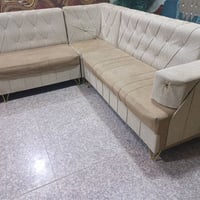 تخم ديوان • ١٢مقعد • الزهراء