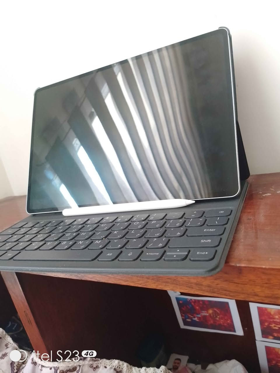 Honor magic pad 2
العملاق ماجك باد 2
بشاشة امولد 
 الجهاز نظافة 100 بالمية ولا خدش
واستعمال قليل جدا
كامل الملحقات : كارتونة + شاحن + كيبورد + قلم
السعر 700الف بغداد, العراق


**إذا كنت صاحب هذا الإعلان وتريد حذفه لأي سبب، رجاءا أرسل رسالة إلى الدعم الفني**