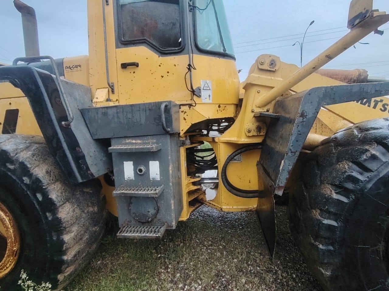 للبيع شفل كوماتسو
حجم 380   منفيس 
ستفسار اتصال ***********
