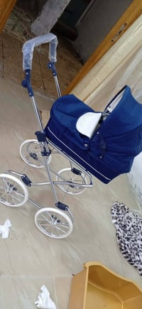 30 الف من. عمر يوم الى 8 اشهر 07832841121