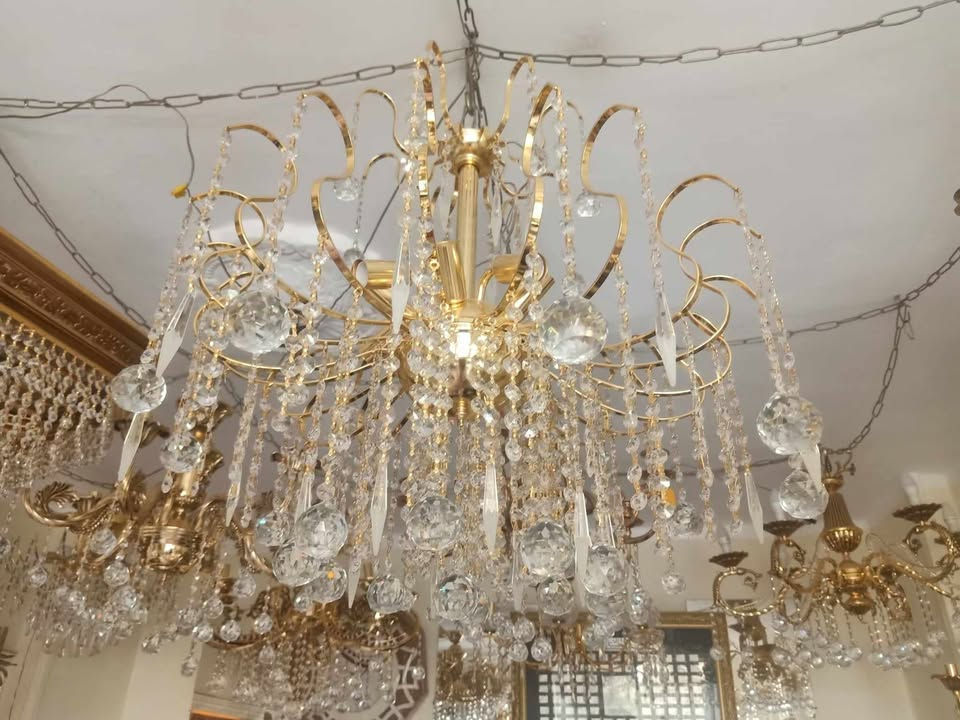 نجفة موديل الشعاع  كبيرة الحجم عرض خاص من هايلايت  جاليري القطر 70 سم 20  ذراع 12لمبة علي خطين  الشاسيه جولد بليتد  بضمان 10 سنين والكريستال عصفور اصلي موجودة بمعرضنا  وتوجد خدمة شحن وتوصيل للقاهرة وكل المحافظات للاستفسار والطلبات رقم 01270819605 فون وواتساب........ هايلايت جاليري عالم من الجما ل


**إذا كنت صاحب هذا الإعلان وتريد حذفه لأي سبب، رجاءا أرسل رسالة إلى الدعم الفني**