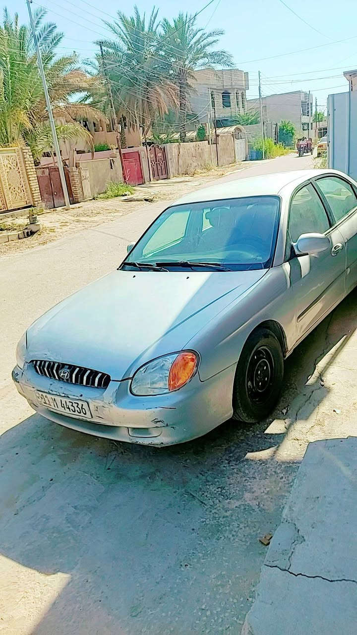 السلام عليكم سوناتا 2001 گير ومحرك جدد حاويه تخم تاير جديد صدر امامي خلفي جديد دريم  شفتات جدد گير عادي محرك 2000 ترايك وين ميعجبك بسمي السعر 40 بغداد سيطرة الشعب ***********

