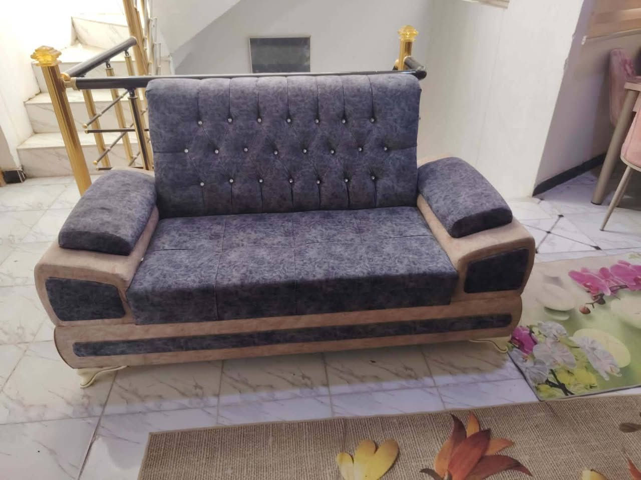 @إشارة غراض جدد بعدهن كلهن النضافه ميه بالميه 
طباخ مصري 325 
غساله 135
ميز طعام 6 كراسي 130 
تخم 10 نفرات 290 
سبلت كنتوري 3 طن كرافت 550
مبرده 85 
العنوان نجف


**إذا كنت صاحب هذا الإعلان وتريد حذفه لأي سبب، رجاءا أرسل رسالة إلى الدعم الفني**