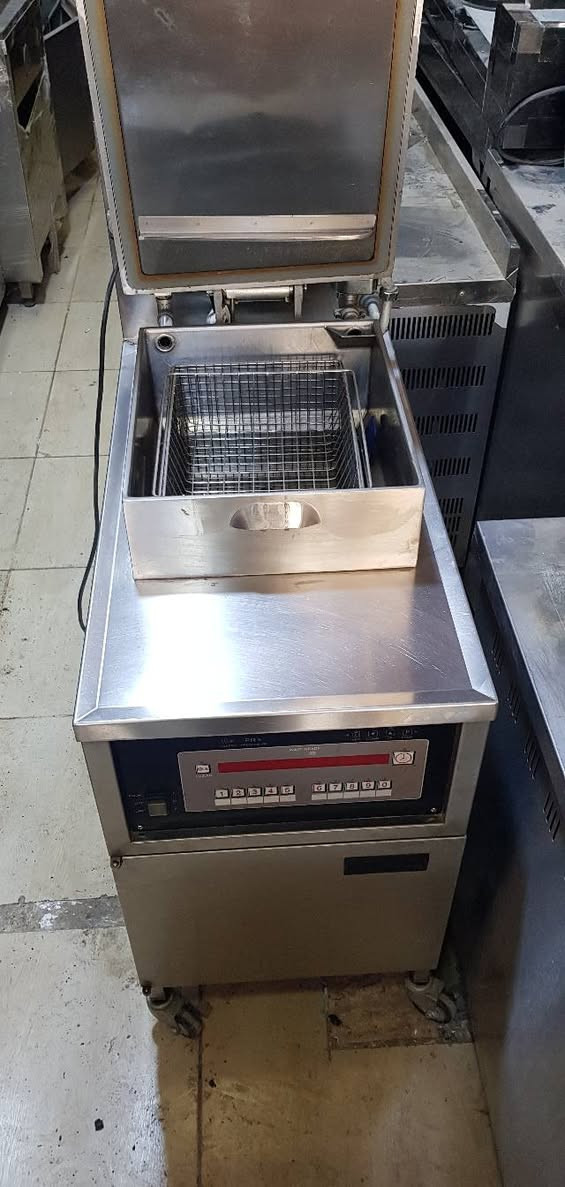 ادوات مطاعم ومنزلية للبيع في دوميز شارع المعسكر قرب شركه كوزدة


**إذا كنت صاحب هذا الإعلان وتريد حذفه لأي سبب، رجاءا أرسل رسالة إلى الدعم الفني**