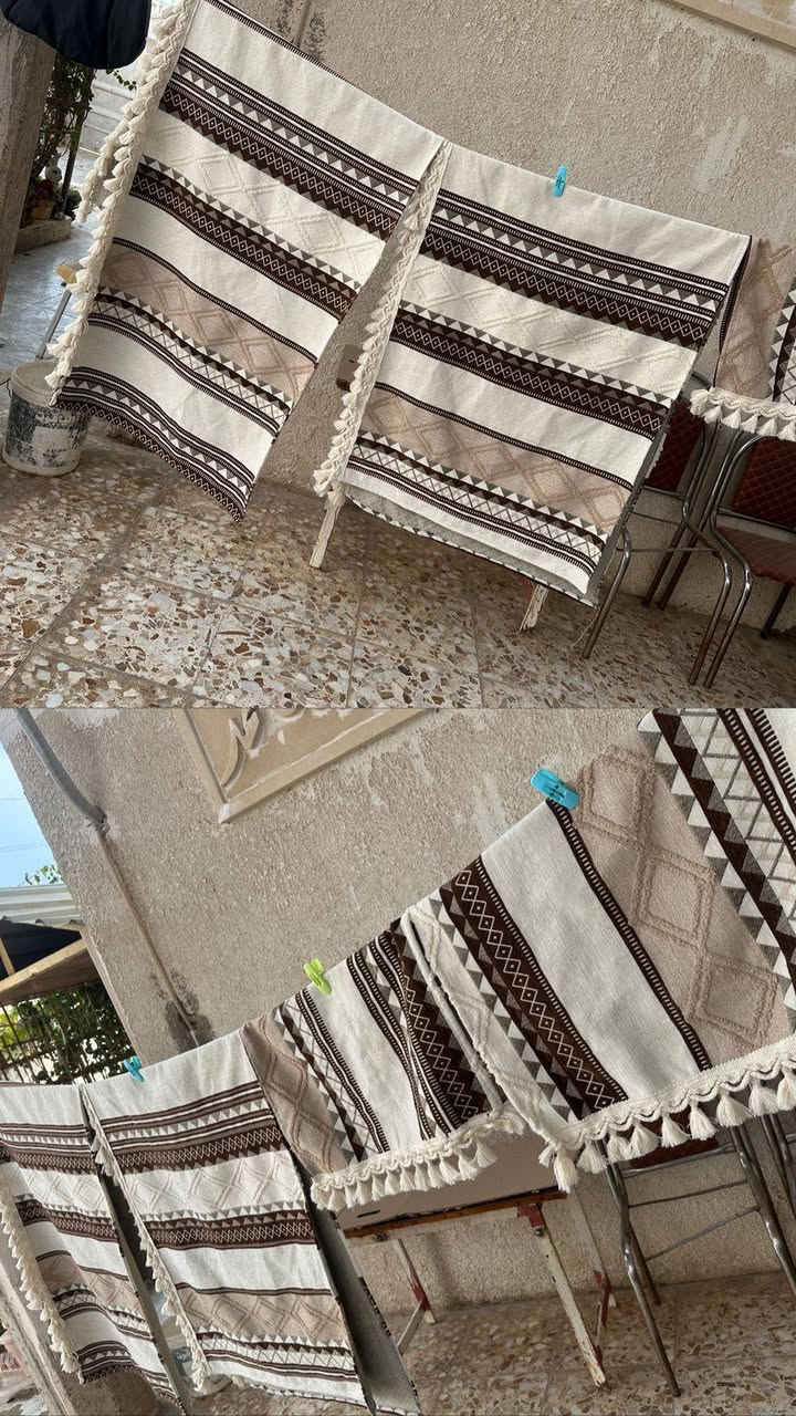 جربايه سعرها 150 مفرش ب 40 عشر مقاعد العربانه مال طفل 75 السعوديه 35 طول ثلاثه والعرض اثنين ونص جديده كلش***********
