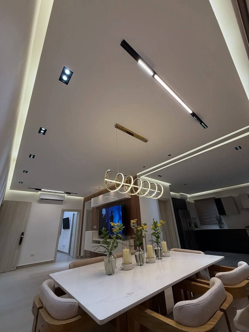 العنوان ديالى بعقوبه🏘  بلنننقد 💸 والتقسسيط
صبغ الدور . كادر متخصص .كافه انواع الاصباغ والديكور🏠  صبغ داخلي وخارجي 
 . ورق جدران .جبس بورد. ديكورات عامه 
  تغليف الجدران (ورق جدران).(سقوف ثانويه) .( زجاجي). (سحبات)..(بديل الخشب والرخام )
مانع رطوبه بجوده عاليه للاسطح 
ديكورات عامه . اسعار مناسبه .
دقه في العمل . سرعه الانجاز . ⚒️⚒️
للتواصل مراسله الصفحه او الاتصال على الرقم التالي
***********
078‪54068212
اتصال + واتساب
@إشارة
