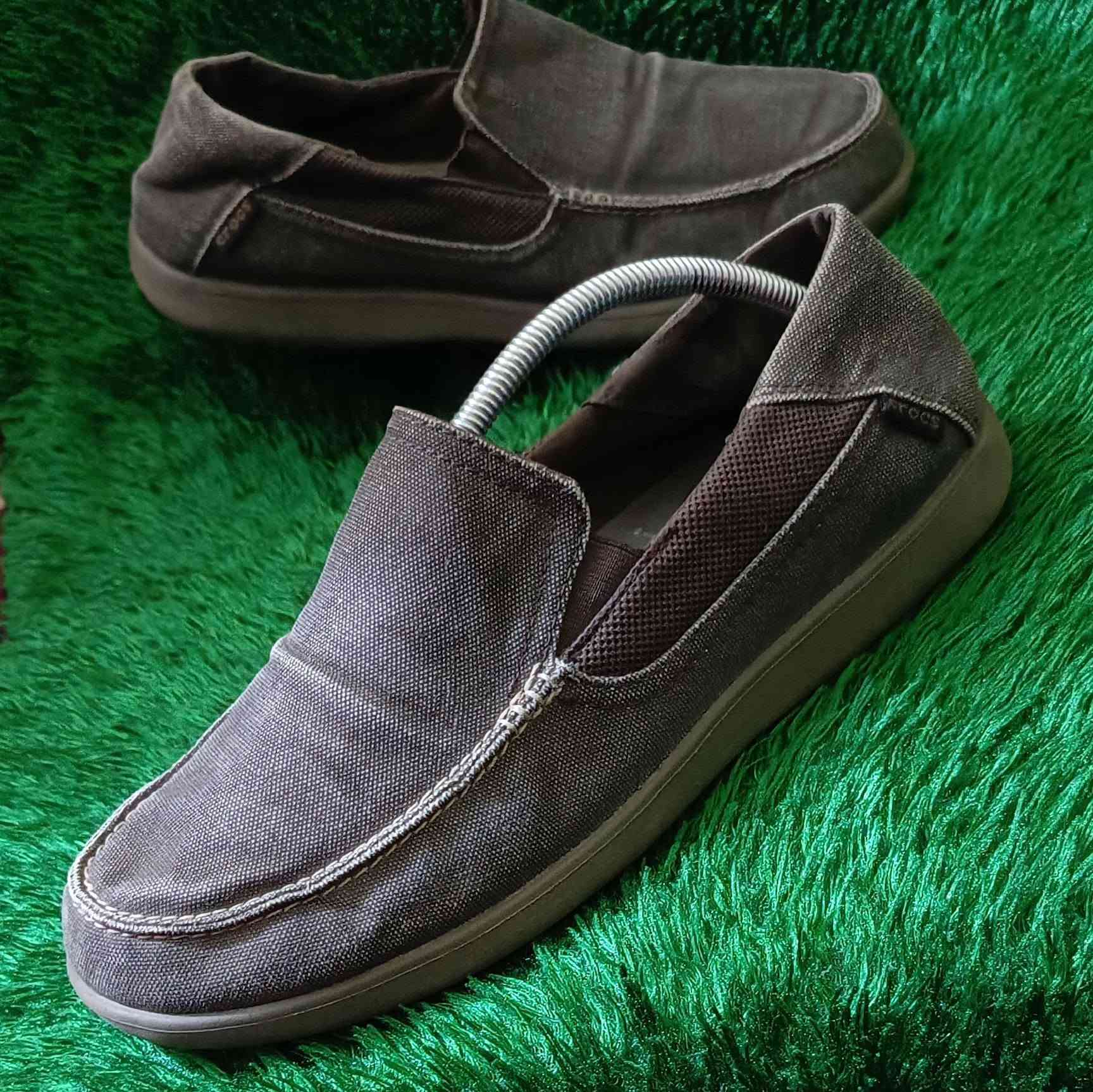 👟باله اوربي مستعمل قليل  الاستخدام اورجنال
اوربي فقط لاسنغافوري  ولا تجاري 
اصلي 👍🏻فقط تتوفر  موديلات مختلفه  وقياسات 
مختلفه 
يوجد توصيل جميع المحافظات 🚛 
للتواصل 📱.***********وتساب
