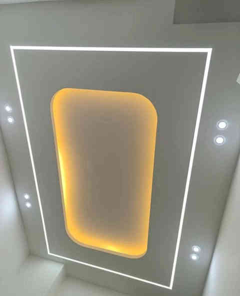 أعمالنا ديكورات داخليه وخارجيه وكافه الاصباغ المقاومه للرطوبه للعمل بدقه عاليه للتواصل مع الرقم ***********
