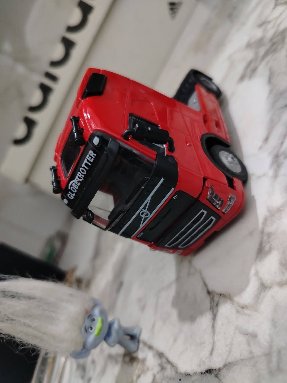 حديد كلاسك تفاصيل راقية حجمها ١٣سم كف الايد تقريبا تتفتح ابواب اكو كم موديل يشتغل هورن ولايت سعر القطعه ٥


**إذا كنت صاحب هذا الإعلان وتريد حذفه لأي سبب، رجاءا أرسل رسالة إلى الدعم الفني**