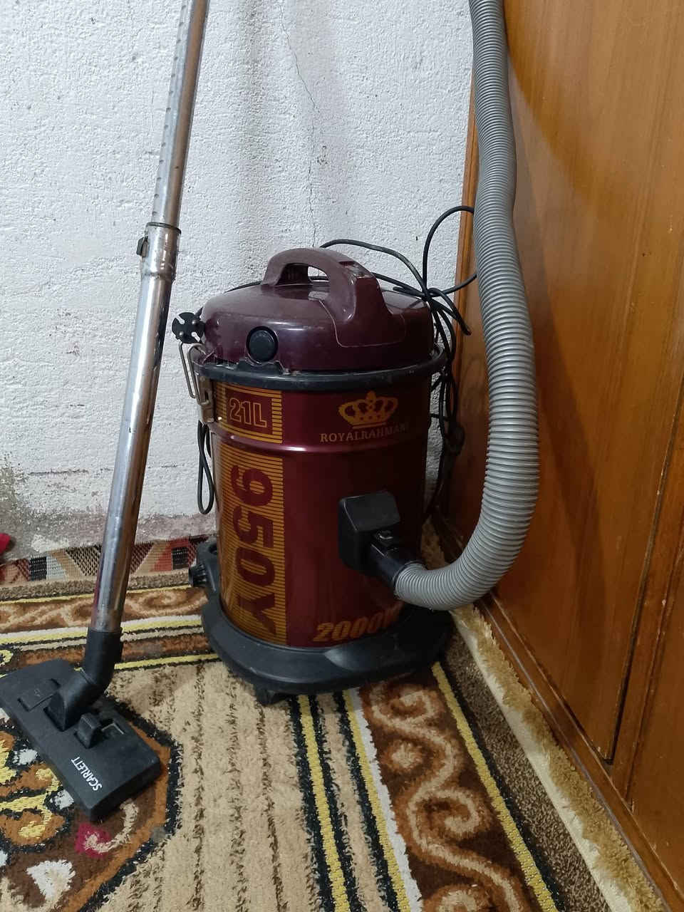 مكنسه ماركت رويل الرحمان كلش نضيفه سحب قوي سعر ٤٠ الزبير ***********
