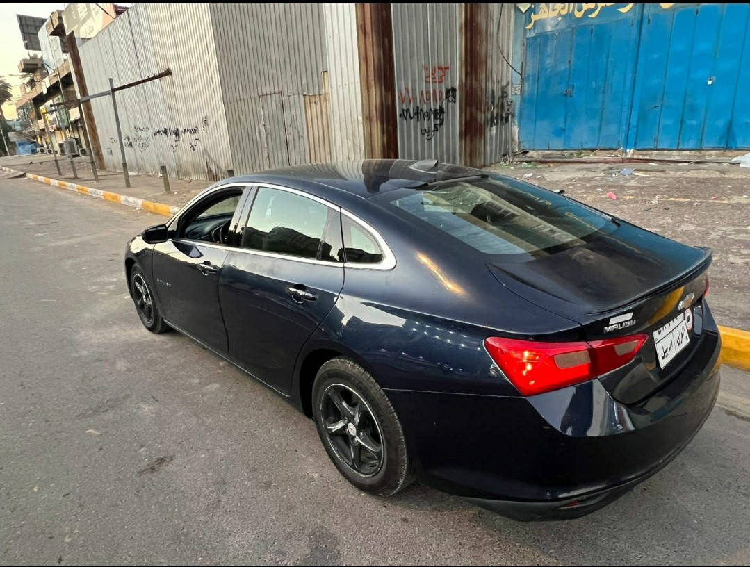 السلام عليكم ..  اعيد النشر بسبب الوعود الكاذبه 

ماليبو موديل 2017 للبيع 

مواصفات lt لون حبري  دخول ذكي اربع ابواب بصمة + جنطه بصمه كشن كهرباء  كير at شاشه كامره دواره  اوتو ستوب تحكمات ستيرن 

تايرات جدد + ويل رياضي اسود  

تبريد ثلج باتري مبدل جديد

مكان السياره بغداد 

السعر 88 

*********** واتساب
***********
