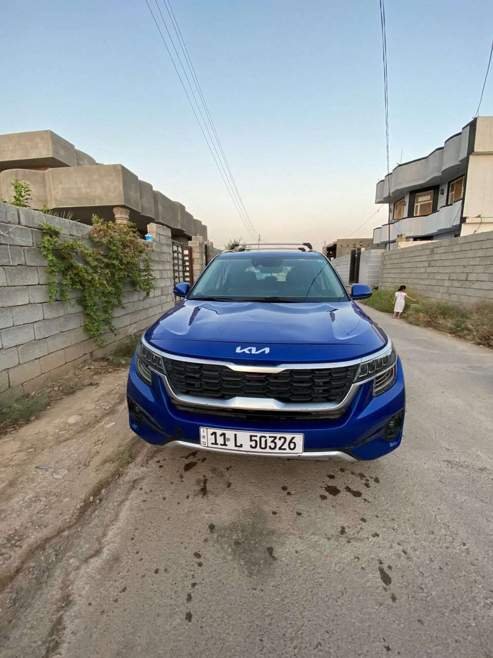 كيا سليتوس امريكي ٢٠٢٢  ماشيه ١٣٣ الف .
فول مواصفات حادثها مثل مابين بلصوره  

محرك 2000 دوش 

كير  at 

فتحة - بصمة - تشغيل عن بعد -٣ انظمة قيادة - مانع انزلاق - حساسات - كامرة دوارة - تبريد قطعتين - ٥ ويل كب - شاشة اعطال - شاشة متصة مع الدشبول 

وبعد بيها مواصفات 

المكان ديالى 
السعر ١٦٥ ورقه وبيها مجال 
للاستفسار  الاتصال 
***********
