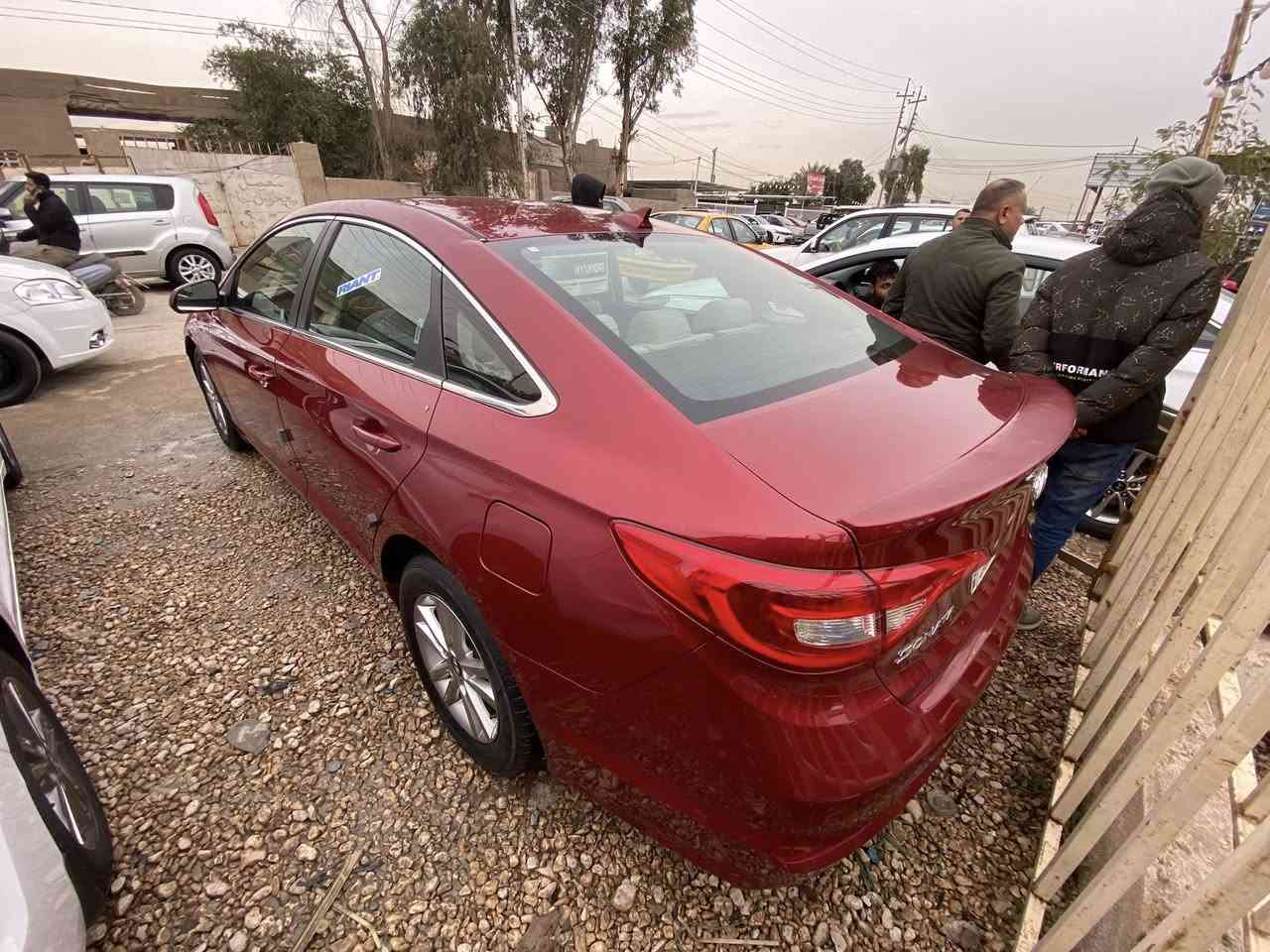 السلام عليكم سوناتا 2016 امريكي مكينه 2400 GDI 
بيه حادث مال امريكه 3 قطع بدون دواخل وبدون ايرباك السياره كله ليبل واحد
اهنا صار بيه قطعتين صبغ بس بدون ضربه!! اثر شخوط
السياره كامله مكمله من كلشي من كير ومكينه وحداديه وتخم تاير جديد كامله على اخر حبايه مواصفات ال16 معروفه مايحتاج اكلك بيهن رقم بغداد تحويل ثاني يوم راعيه اهنا بكربلاء السياره جديده بمعنى الكلمه تجي وتشوف بعينك وترايك وين ما تريد مكاني كربلاء *********** 

‭0770 258 1273‬
