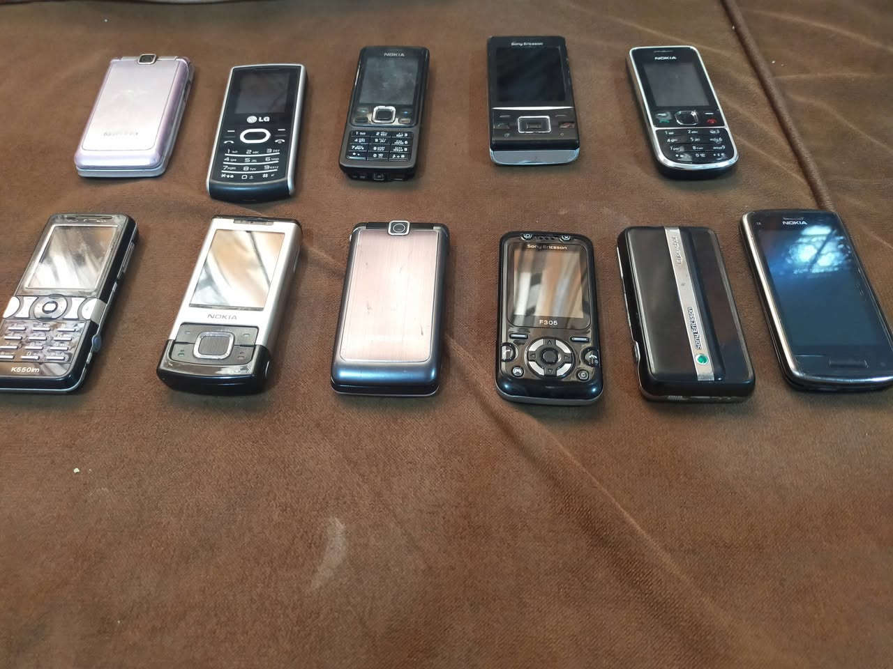 اخوان ابيعهن على وضعيتهن فحم لان اكثريتهن بدون بطاريات ابيع شلع القطعه 13


**إذا كنت صاحب هذا الإعلان وتريد حذفه لأي سبب، رجاءا أرسل رسالة إلى الدعم الفني**