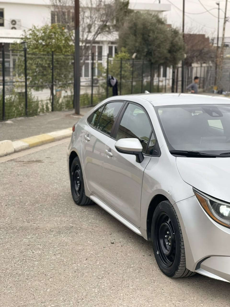 كورلا ٢٠٢١
مواسفات Le
٧٠ هەزار رۆشتووە
بۆنیت و جاملغ بی ناو ناگرتن
سەنەوی تازەیە و دەفتەر بەنزینی هەیە
سعر ///۱٥۳ وەرەقە و مجال 
***********
***********
