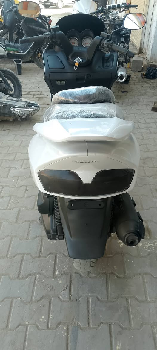 دراجه فورزه صفر ٦ للبيع مكاني ديالى الخالص رقم تلفوني هاذا ***********
