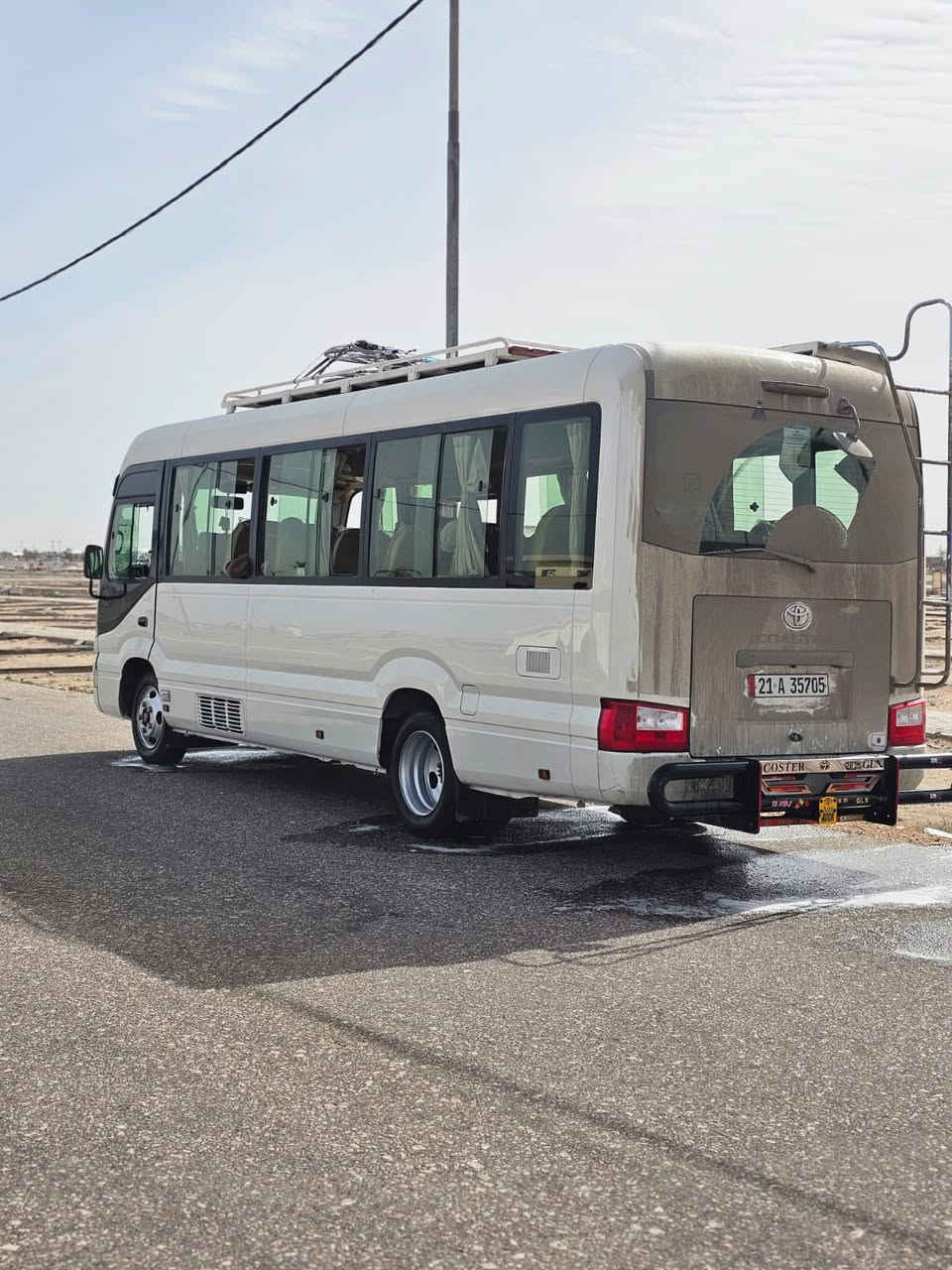 السلام عليكم كوستر ٢٠١٧ قلابي استاركس درع خلفي سيبايه ودرج سياره كامله ونزال منضومه غاز ١٢٠ لتر سياره بيه سونار ليعجبه يتفضل خاص ادزله السونار مكان السياره زعفرانية تخم تاير جديد اي استفسار رقم ***********
