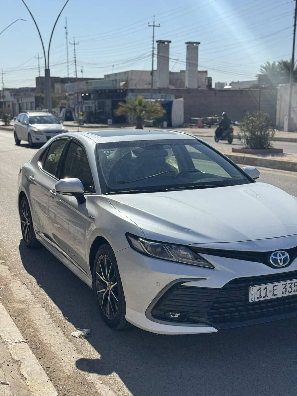 على بركة الله 
كامري  هايبرد 2024
ماشية 49 الف فقط 

السيارة بيها الباب الخلفي بي بارد 
وبارد شي بسيط بالجاملغ 

خليجي عبد اللطيف 🇸🇦 

المواصفات
 GLE 
محرك 2500 
بصمة تشغيل
فتحة
شاشة
كامرة
كرسي السايق كهرباء 
بردة كهرباء 
حساسات امامي خلفي 
هاند بريك بصمة
3 انظمة قيادة 
الايكو والسبورت والنورمل 
مصابيح امامية زنون 
اوتو هولد 
ايڤي مود 
اشارة بلمري 
وباقي المواصفات المعروفة 
السعر 228 وبيها مجال 
مكان السيارة الرمادي 
***********
