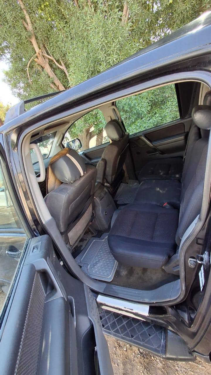 نيسان ارمادة موديل 2005 مكينة وكير وحدادية جاهز كهربائيات شغالة رقم انكليزي انبار  مداور ثاني يوم صبغ عام كفالة كلبة وتجية وكص سيارة جاهزة بيع مستعجل بيع فقط بدون مراوس بس الشراي يتصل اقرا المنشور واتصل وبيك خير وتدلل ***********سعر مناسب
