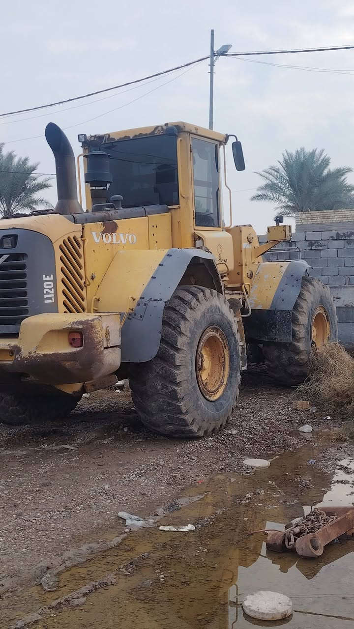 فالفو لبيع حجم 120 موديل 2002 مكان فلوجه الكرمه ***********
