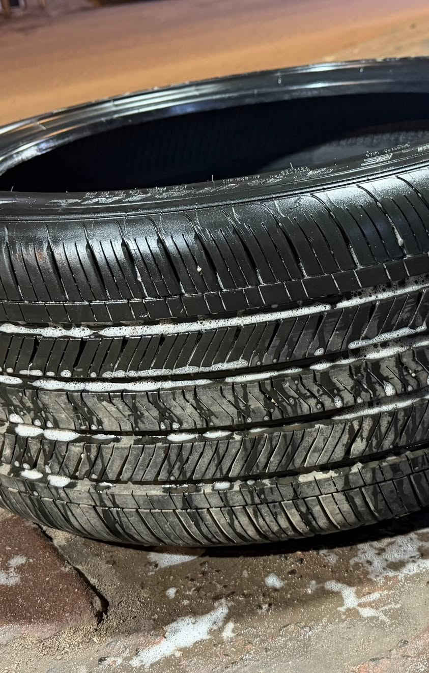 السلام عليكم غراض ماليبو حديث للبيع
عبوه فيت بم عدد ٢ شرط الشغل
تاير مستخدم نضيف قياس ٢٤٥/٤٥/١٩
بنيد حديد يحتاج صبغ
نرماده بنيد يمنه
شباك اعلى من موديل ١٦ الى ٢٥
حساس تبريد اصلي 
قواعد دبل تفصيخ
كلوبات اصفر بلاد
كوع دبه زراك 
هورن 

مكاني بصره


**إذا كنت صاحب هذا الإعلان وتريد حذفه لأي سبب، رجاءا أرسل رسالة إلى الدعم الفني**