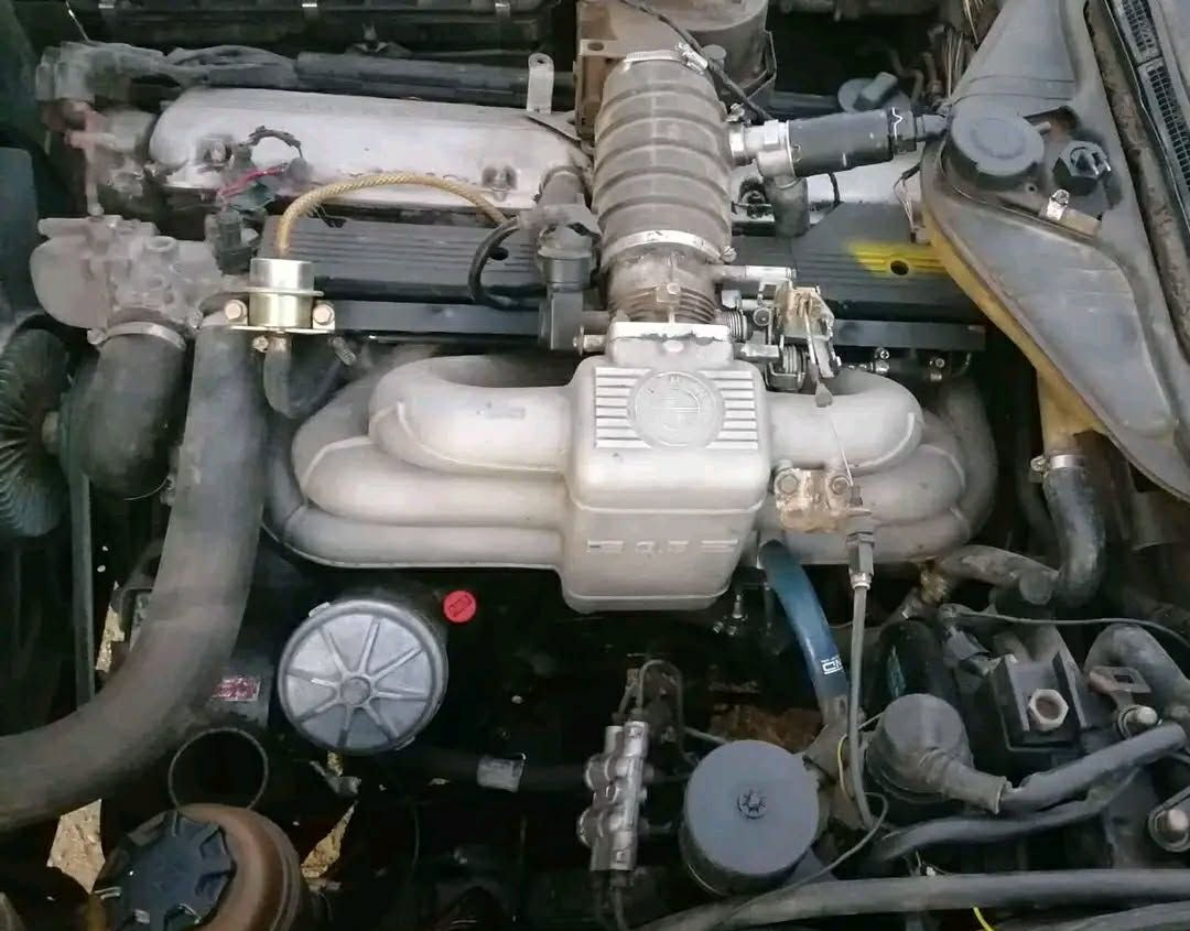 السلام عليكم للبيع بي ام دبليو موديل 95 رقم بغداد انكليزي سنويه عظم مشروع وطني مجدده لل 2030 داخله هزه جديد تحويل مباشر محرك اوكير 6 سلنتر مفتوح مو مسكر كير عادي  محرك اوكير جدد حداديه جديده تخم تاير جدد كهربائيات شغاله تبريد شغال السعر 36 ورقه العنوان ديوانيه قضاء الشاميه التواصل اتصل *********** واتساب نفس الرقم
