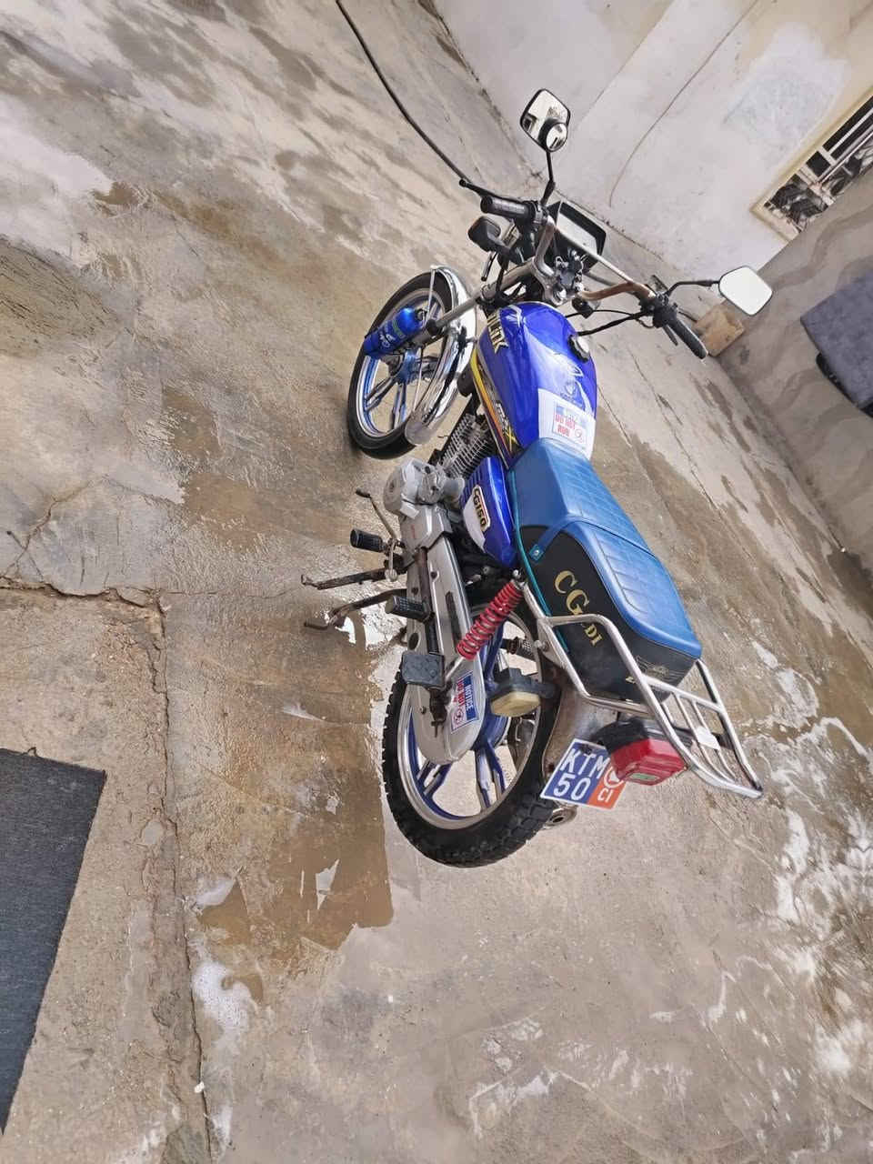 سلام عليكم دراجه ايراني موديل 2022
دراجه نضافه فول تخم تاير جديد. اوراق منفيس 
السعر 525 وبي مجال مكاني فلوجه الشهابي 
الاتصال ***********
