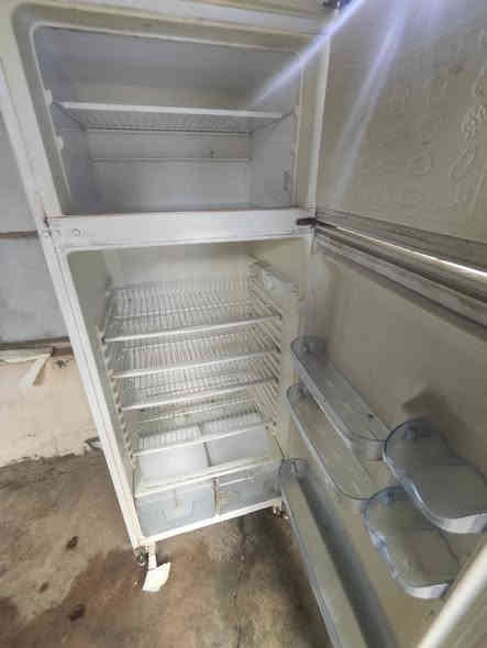 ثلاجات عدد ثنين حجم 22 قدم سعرهن ثنينهن 150 الف الوحده 75 الشراي يتصل كركوك عروبه ***********
