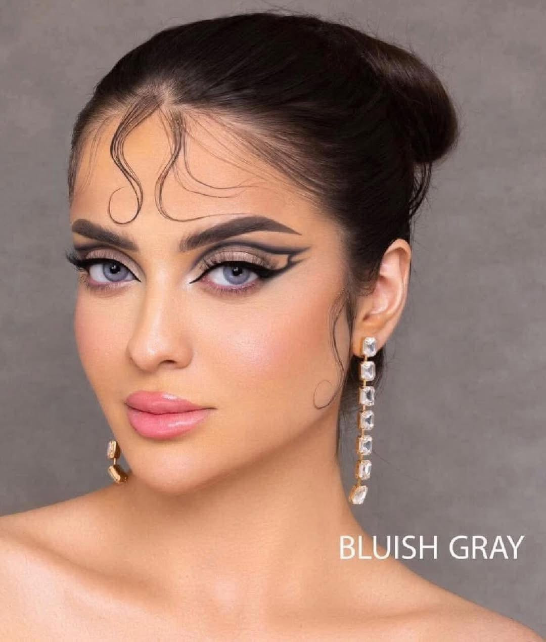 عدسات W.O.W الطبية +*
سعر القطعه :12.000

اختاري الجمال براحة وأمان
عدسات W.O.W الطبية تمنحك إطلالة طبيعية أو جريئة حسب اختيارك، وتتوفر ب 12 لون مميز تناسب جميع ألوان البشرة والعين
المميزات:
2

عدسات طبية آمنة ومريحة للعين

مظهر طبيعي بدون تباين مزعج

مناسبة للاستخدام اليومي والمناسبات

خامة ناعمة تقلل الجفاف والاحمرار

ثبات لون عالي وإشراقة واضحة


**إذا كنت صاحب هذا الإعلان وتريد حذفه لأي سبب، رجاءا أرسل رسالة إلى الدعم الفني**
