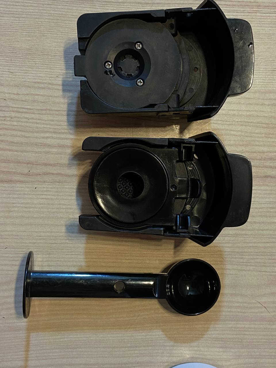 سلام عليكم
مكينة قهوة 
لبيع مع ملحقات كاملة
ومكينة غزل بنات 
جديدات 
استعمال 
قليل
وسعر 40 الف 
الاستفسار ***********
🛑🛑لا يوجد توصيل 🛑
