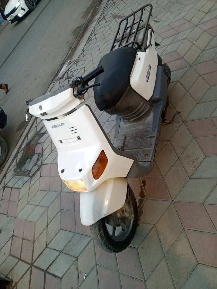 دراجة بيكم مكينه بلادية شلعه ومعدل استاند كهرباء شغال السعر 300 وبيه مجال للاتصال *********** بغداد, العراق
