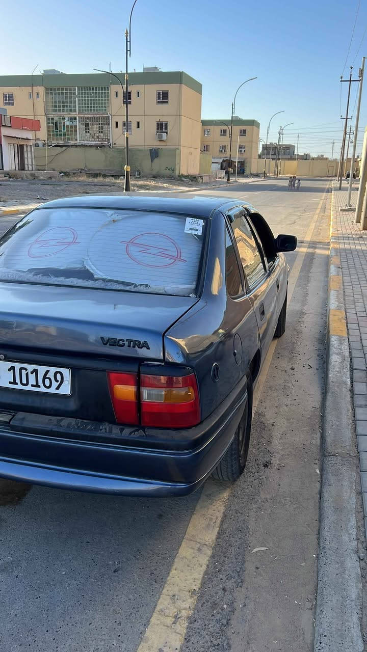 سلام علیکم اوبل فیکترا مودیل 1995 سەنەوی تا 30تازەیە بەناو خۆمەوە بیتاقەی بەنزینی هەیە بیلیدان  بی شعار شت تازە سبوغ کراوە بس بو جوانی  42وەرەقەو مەجال   سلام علیکم اوبل فکترا سەنەوی جدید لل30سیارە باسمی بطتقة بنزين موجود بدون ضربة السيارة بس صبغ للجمالية فقط سعر42ومجال رقم مبايل *********** كركوك, العراق
