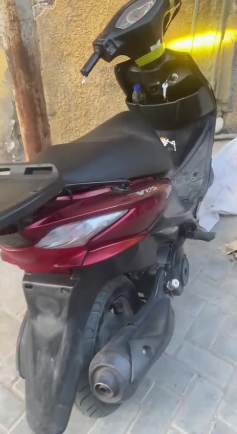 السلام عليكم سوزوكي ادرس حديث محور كابريتر (اشاير سلف هورن شغال) رايدها ب250  وبيها مجال بسيط مكاني بغداد مدينة الصدر ***********

