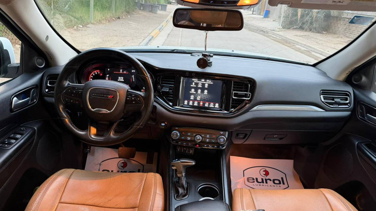 دورنكو 2022
بدون صبغ تبديل 3 قطع نفس اللون
ايرباك برده فقط
شاشه /كامره /حساس /تحكم ستيرن /فورويل/
رادار خلفي /وجانبي
توقف ذاتي/
اطفاء ذاتي/
كشنات جلد كهرباء
داخل Vip منفصل
مكينه 6 سلندر 3600
متشيه 52 الف ميل
اي استفسار ***********
السعر 260$
