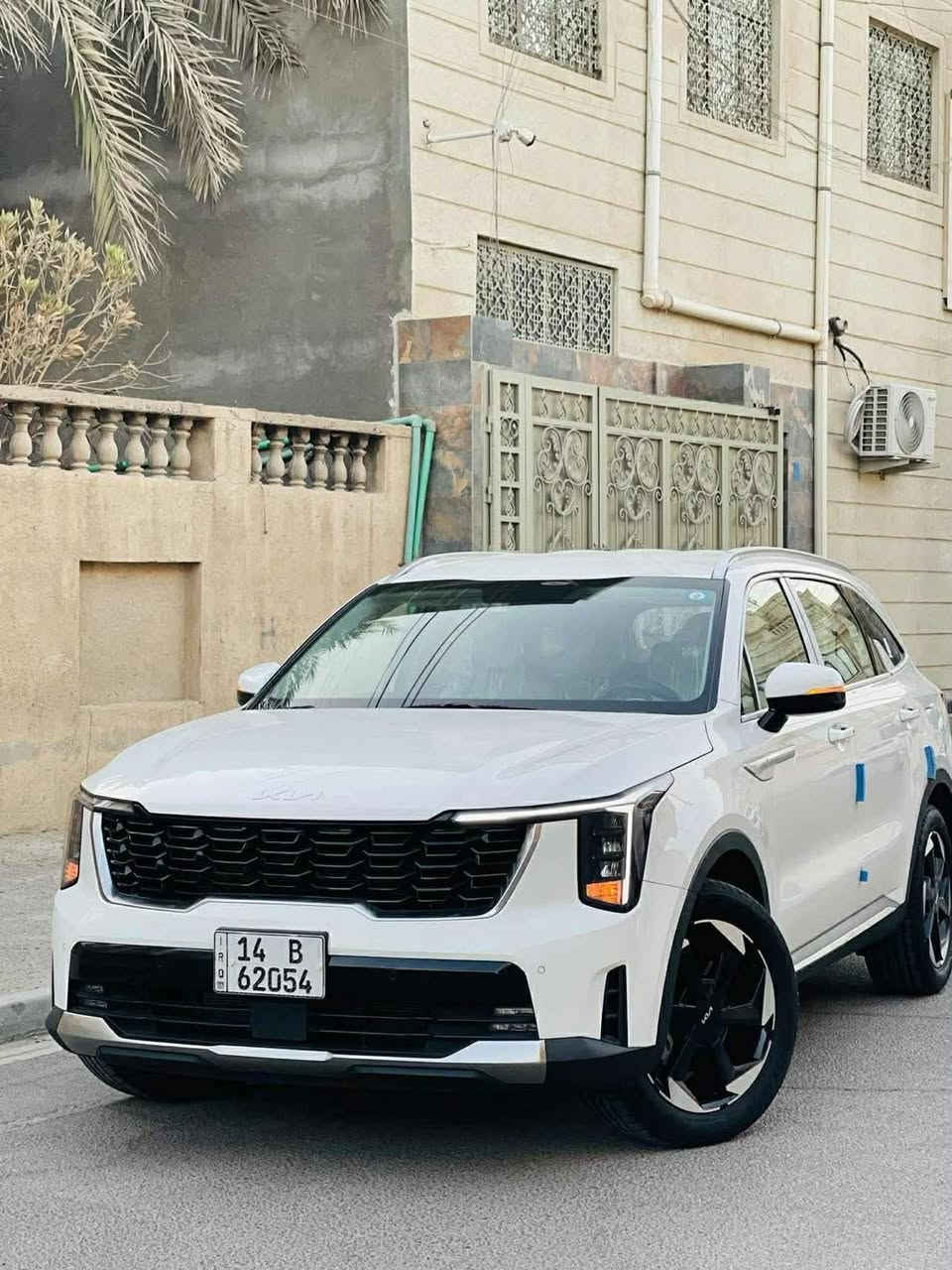 سورنتو 2024 رقم بصره داتشو كفاله عامه ماشيه 22 الف فول سياره كير ماوس 6 سلندر مكاني بصره ***********
