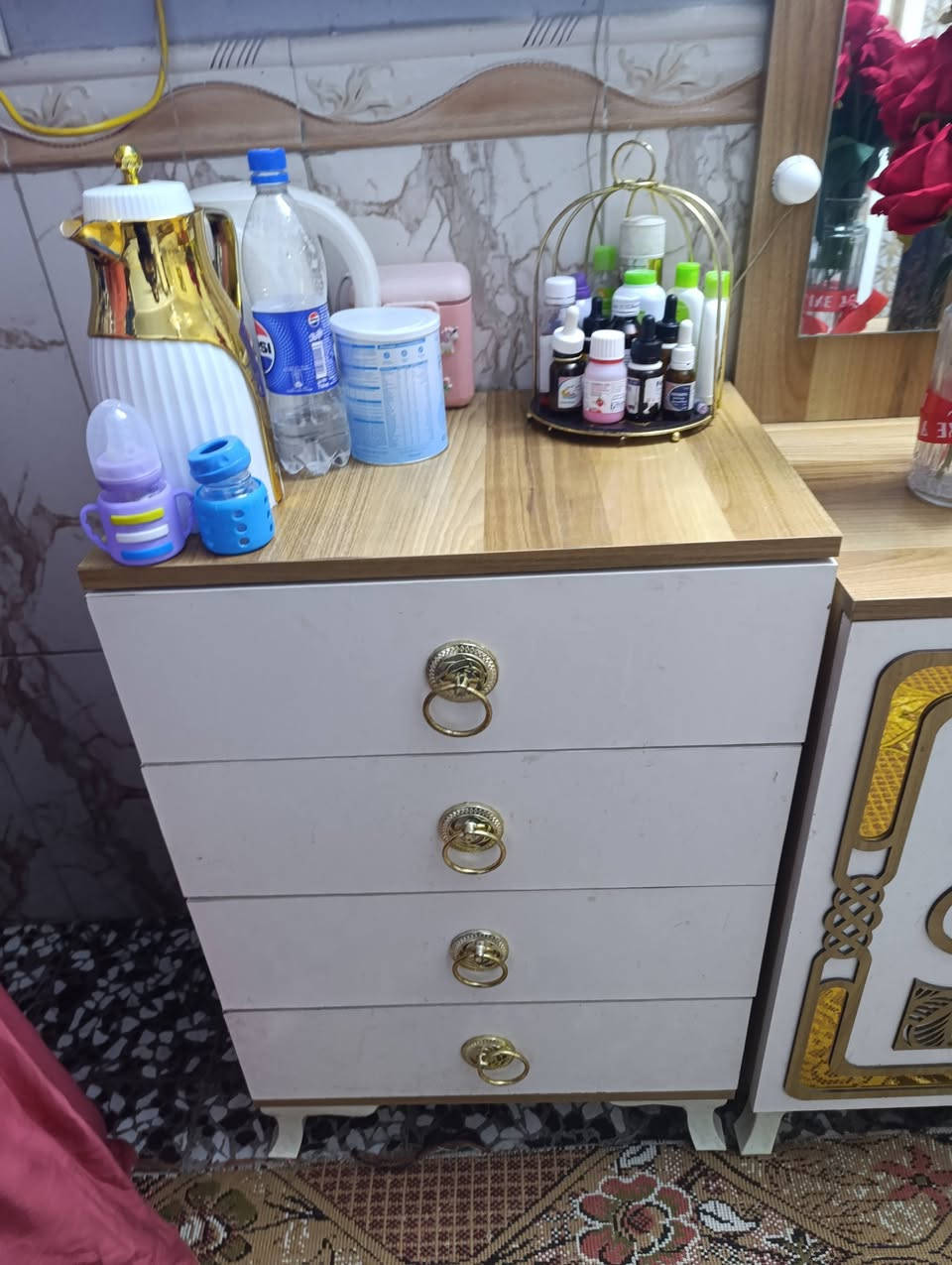 اعيد نشر بسبب الوعود الكاذبة غرفه النوم بس باب مابيه ب350قفله الميشتري ليراسل فدوة


**إذا كنت صاحب هذا الإعلان وتريد حذفه لأي سبب، رجاءا أرسل رسالة إلى الدعم الفني**