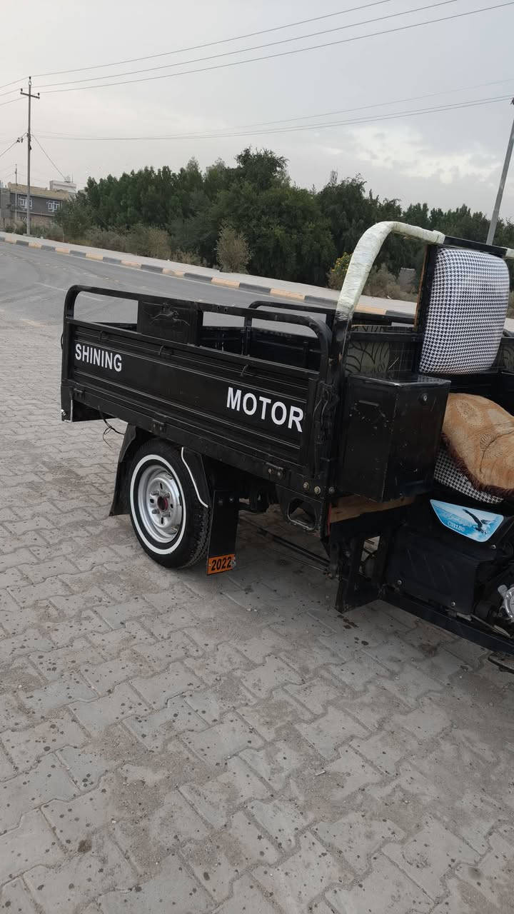 السلام عليكم ستوته جمره 22 كفاله عامه اوراق اصولي كهربائيات كلها شغاله تخم تاير ستوته جاهزه برغي ما نقصها مكان كوت وشراي بي خير وتدلل ***********
