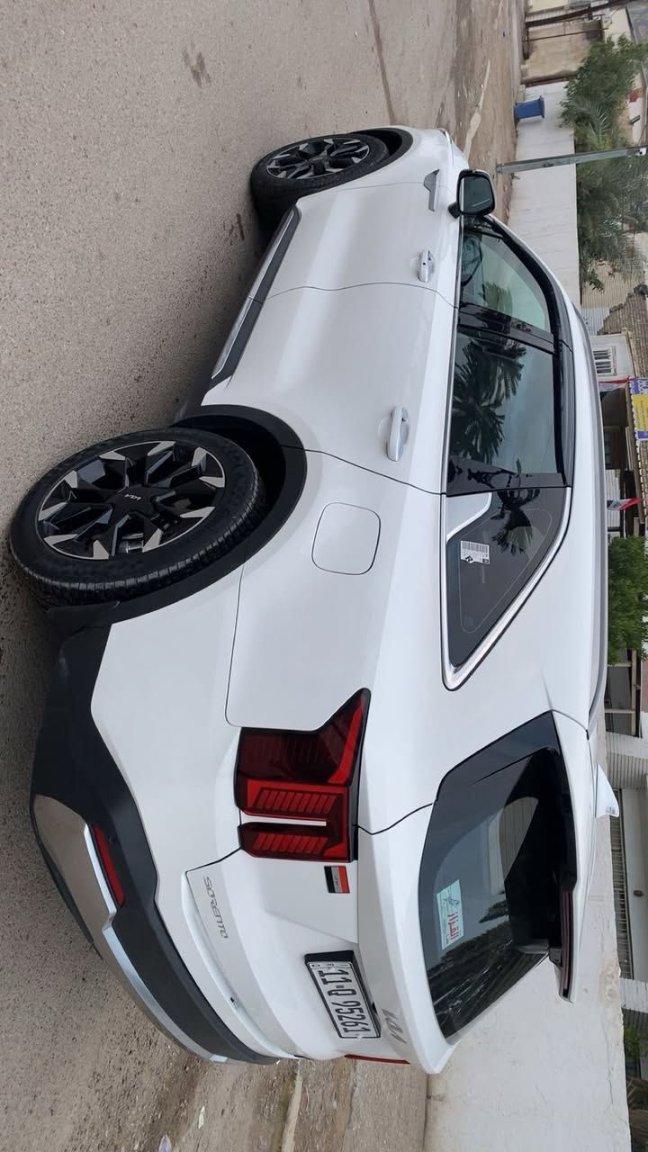 سلام عليكم سورنتو 2025 وكاله الدولية ضمان خمس سنوات بسمي السياره
فول مواصفات عده الفور ويل

بانروما حساس امامي خلفي كراسي كهرباء داتشو دبل كامره خلفيه تبريد تلاث قطع صندوك ذكي ومحرك سته  سلندر ويل 20 هند بريك بصمه ماشيه 21 الف بيه طخات خفيفه مسحوبه بbdr  ورصعه صغيره بلبنيد مقدار اصبع فقط لا تكحيل ولا صبغ بيه وسونار ماخذ بيه عندي سعره (((328)))  ولتفاصيل اكثر *********** محمد
