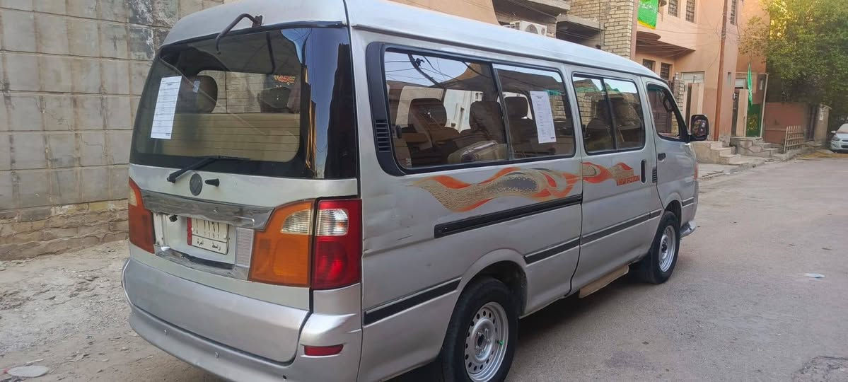 سلام عليكم فتون ١١ باسمي تحويل ثاني يوم مصفرة من كلشي سيارة جديده ماشيه ٨١ صدره شركه مكينه ما مفتوحه سيارة مكفولة من كلشي مكاني بغداد حي الجهاد سعرها  ٧٠   الخاص مغلق الشراي يتصل ***********
