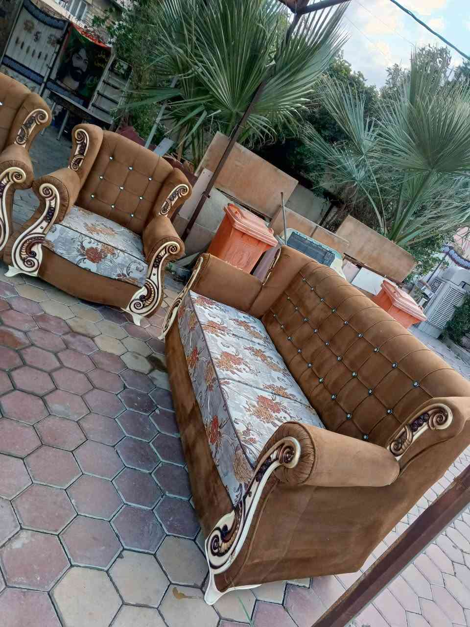 تخم تسكام عشر مقاعد مستعمل نضيف السعر 325 ألف العنوان العزيزيه منطقة باب الحاره  *********** يوجد واتساب وماسنجر وتوصيل بل الاجره
