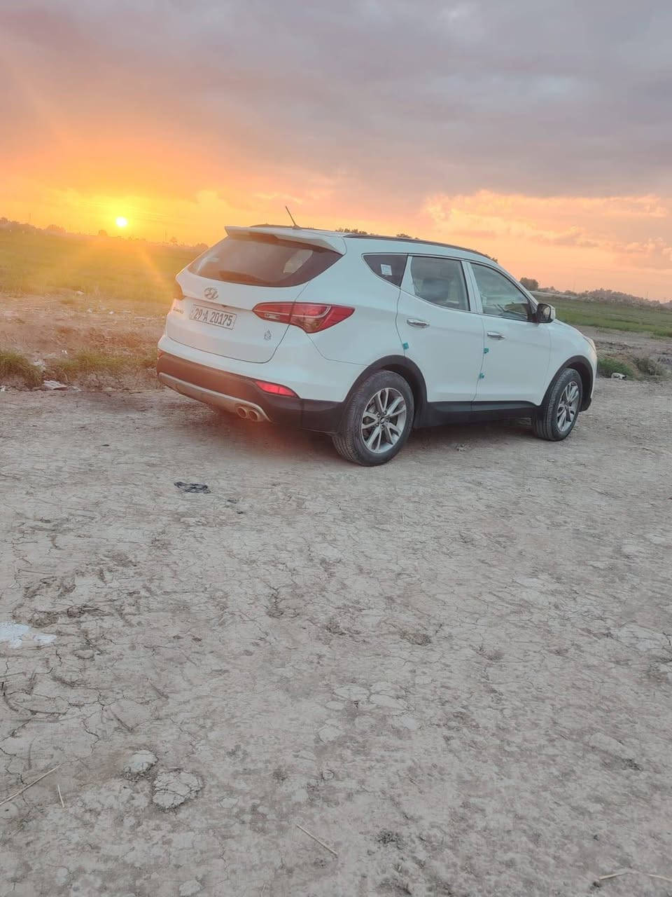 السلام عليكم احبتي سياره سنتافي خليجي مديل 2014 محركها 2400 دوش سياره خير من الله ٧ راكب بيها بارد قليل بصدر والجاملغ الخلفي سياره كلش حلوه ماشيه ١٠٦ حقيقي رقمها واسط مكاني ناصريه قضاء الرفاعي سعرها ١٦٥ وبيها مجال رقم الهاتف *********** تحياتي
