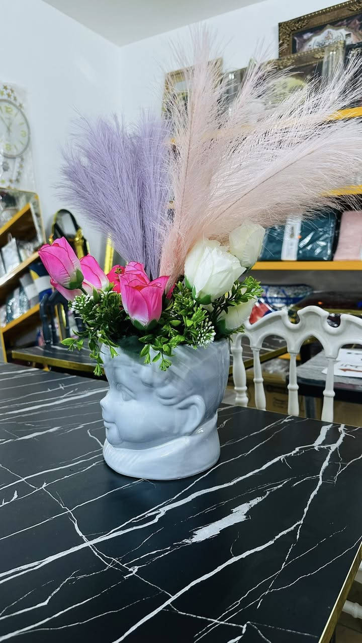 تشكيلة مميزة من الزهور الاصطناعية مع فازات أنيقة تناسب كل زاوية ببيتك أو مكتبك 💐
جمال طبيعي بدون ذبول… وترتيب يضيف فخامة بكل تفاصيله 🤍

متوفر بألوان وتصاميم مختلفة 🌷
للطلب والاستفسار راسلونا �


**إذا كنت صاحب هذا الإعلان وتريد حذفه لأي سبب، رجاءا أرسل رسالة إلى الدعم الفني**