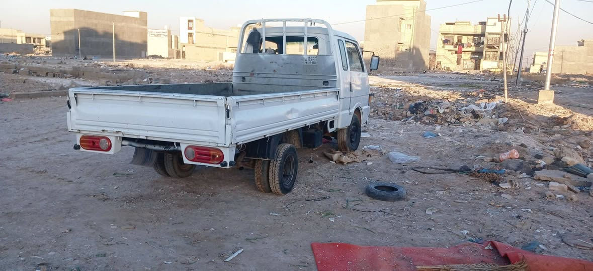 سلام عليكم للبيع كية بنكو موديل 94رقم بغداد الماني شرط تحويل سيارة معمرة جديد شاصي مكفول من فطر ورقم شاصي مكينة لا تنقيص ولا تبخير توهة مجفتة تجفيت مضبوط ثاني تبديلة دهن 
سيارة اصل بترة محور 7جنكال بدي جديد دوشمة جديد بيهة نواقص بصيطة مثل اشاير وجام سعر سيارة 38او بيهة مجال بصيط مكان سيارة بغداد بياع تقاطع درويش
 التصال ***********
