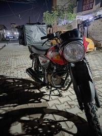 دراجه بوكسر 22 موديل بيع مستعجل سعر مليونين وبيها مجال 07700626662