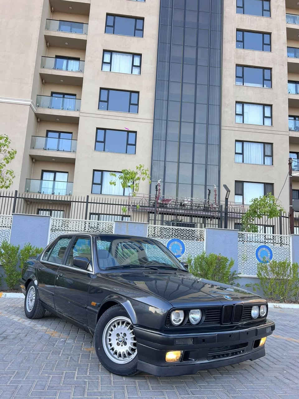 بي ام 325 
وارد يابان 
موديل89 
مكينه 25
كير اوتو  3 انضمه قياده 
كير مكينه بشرط
تبريد بلادي ثلج 
غرفه جديده بلاد
كشنات وكاعيه وبطاين بيجي جديد كلش 
السياره من جوه شرط بدون قطره خياس
قوائد الجك وكل التفاصيل جديد
حوض مكينه جديد مع كل التفاصيل البلاد
دركه Mاصلي
مرايه داخليه M اصلي
سبايد Mاصلي 
سستم صوت بيوينر صوت خرافي 
سياره حجر بيئه بلادي 
تخم ويل جديد بلاد 
مع تخم تاير من تايل مول جديد
لايت بك لايت بلادي جديد 
مع عالي زنون اصلي 
مابيه نقص برغي 
رقم بغداد شرط التحويل
السعر 66 بي مجال
***********
