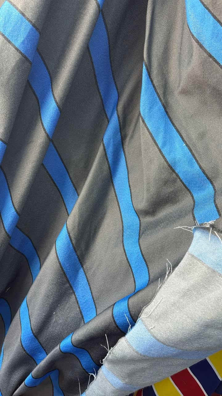 �✨ جوادر سيارات بجودة عالية وبأسعار مناسبة ✨🚗

نوفرلكم جوادر سيارات تحمي سيارتك من:
☀️ أشعة الشمس
🌧️ المطر والغبار
🌪️ الأتربة والعوامل الجوية

✔️ متوفر عدة قياسات تناسب أغلب أنواع السيارات
✔️ خامة قوية وتعيش فترة طويلة
✔️ سهلة الاستخدام والخزن
✔️ ألوان مختلفة

📍 متوفر توصيل
📩 للحجز والاستفسار راسلنا عالخاص
***********
حافظ على سيارتك وخليها تبقى نظيفة ومرتبة دايماً 👌�
