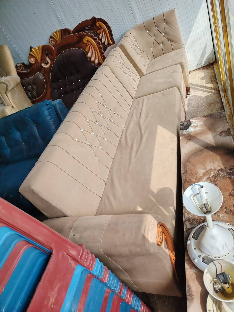 اغراض واثاث منزلي باسعار مناسبه
كل مايحتاجه المنزل من اثاث
مستخدم وجديد
#للاستفسار #الاتصال ***********
#اومراسله الصفحه
