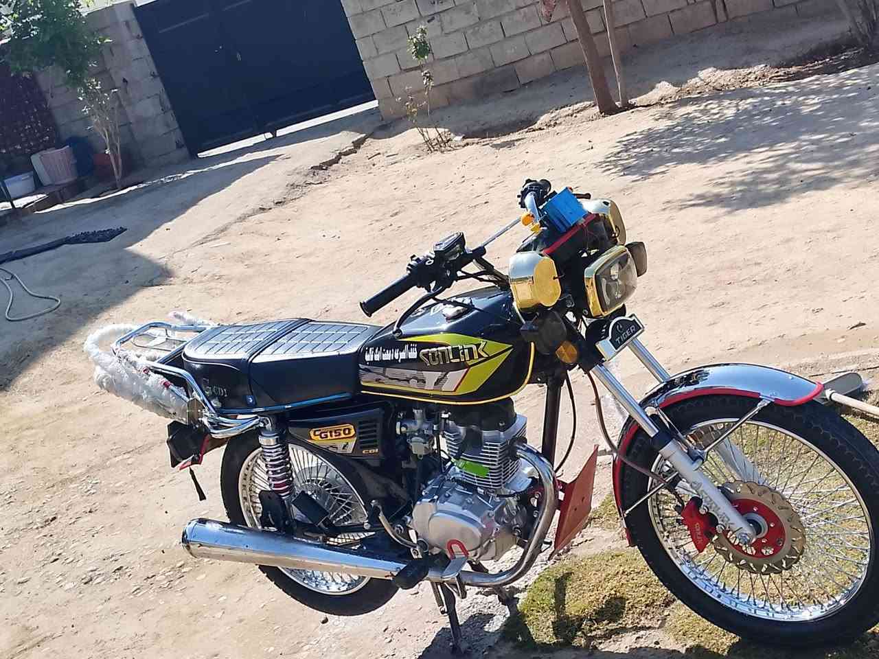 السلام عليكم عندي هاي دراجه موديل 2024 نضافه فول دراجه گاعده مرتبه سعره 675 وبيه مجال أو مراوس بنامه كامله الخاص مفتوح 📞 مكان كركوك


**إذا كنت صاحب هذا الإعلان وتريد حذفه لأي سبب، رجاءا أرسل رسالة إلى الدعم الفني**